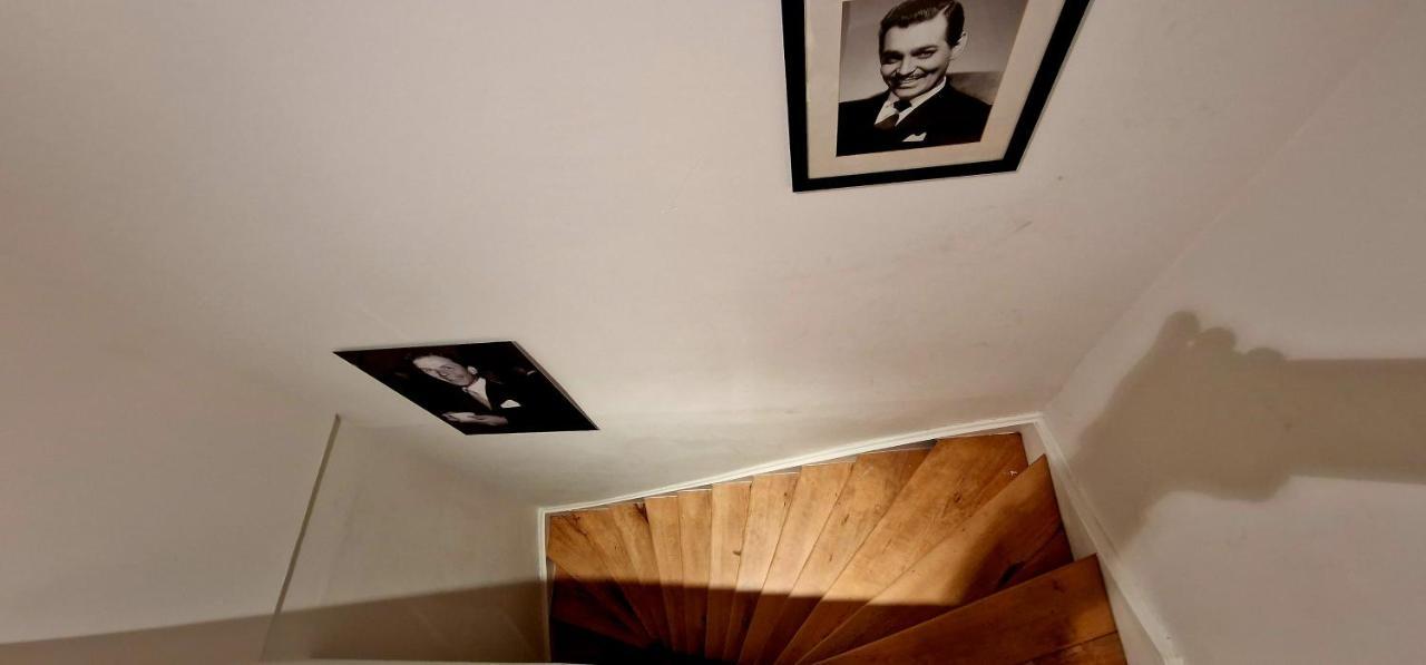 Appartement Luise Hollywood à Bruxelles Extérieur photo